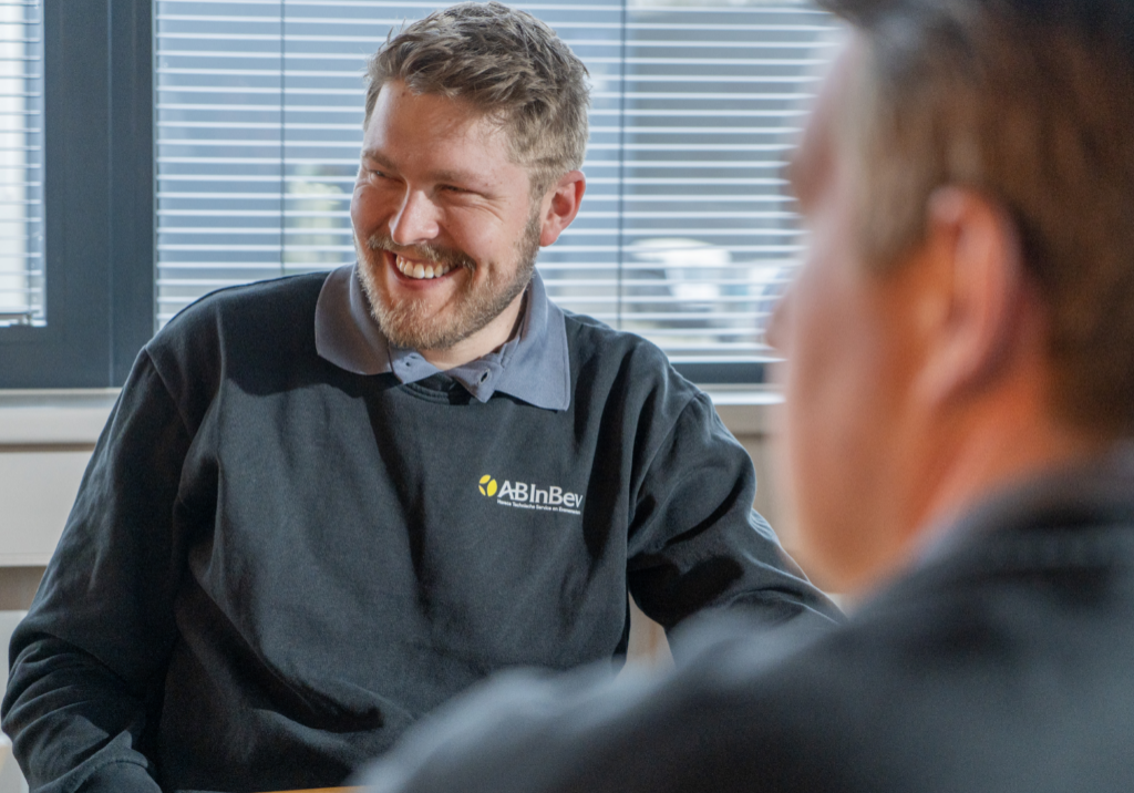 Rectangle 777 Rectangle 777